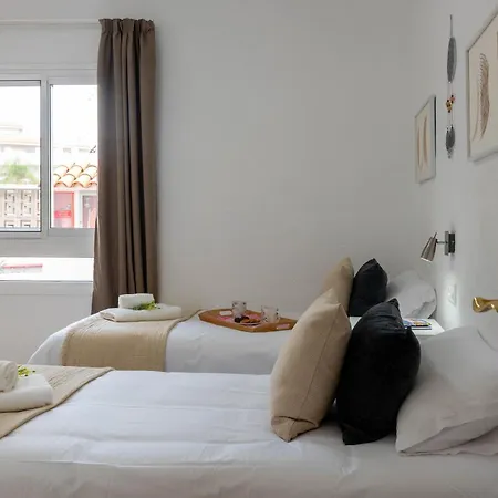 Home2book Terrace&pool In Americas, Comfy *
