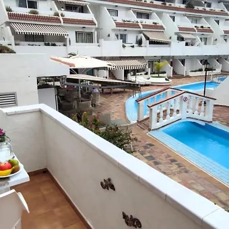 Home2book Terrace&pool In Americas, Comfy Apartment